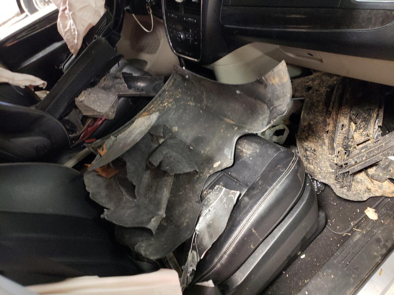 2014 Chrysler Town & Country Touring VIN: 2C4RC1BG1ER294939 Lot: 41523704