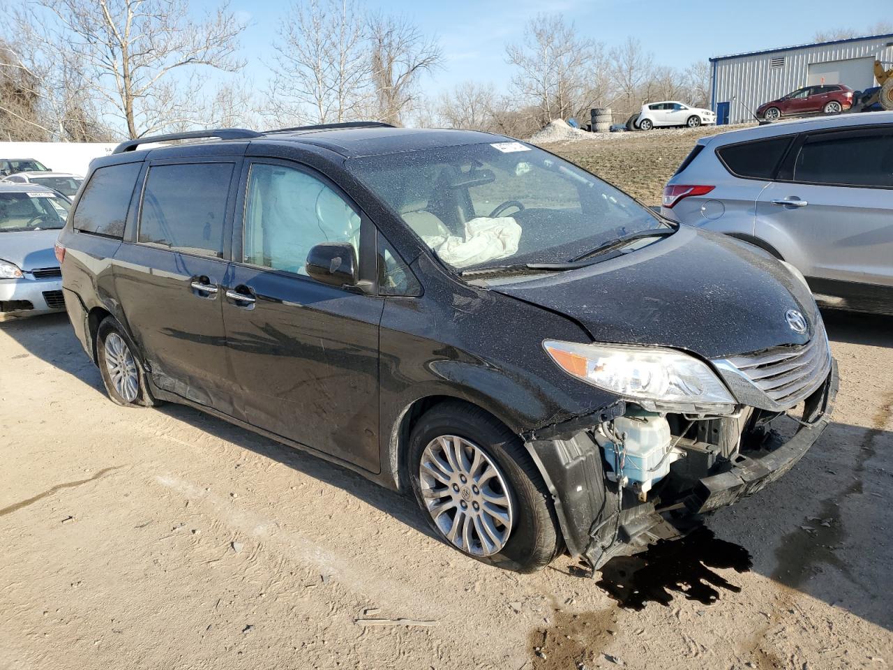 2015 Toyota Sienna Xle VIN: 5TDYK3DC2FS573488 Lot: 44770774