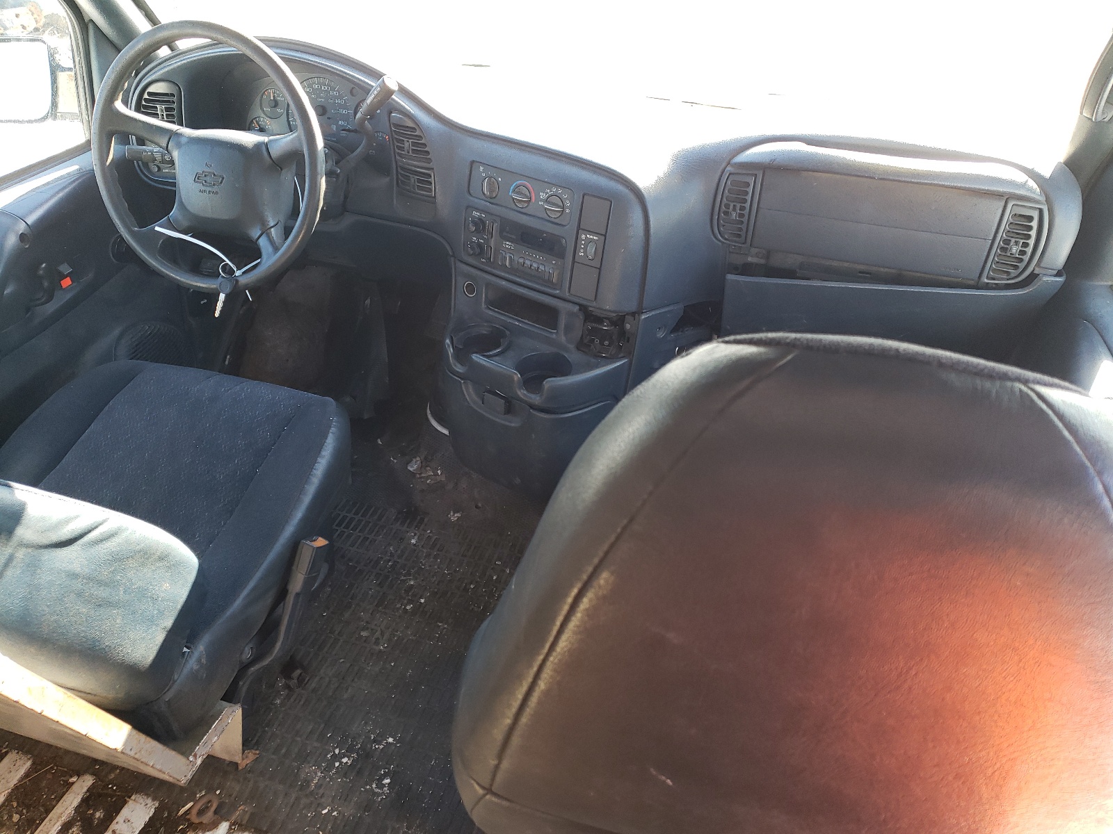 1GCDM19W41B150413 2001 Chevrolet Astro