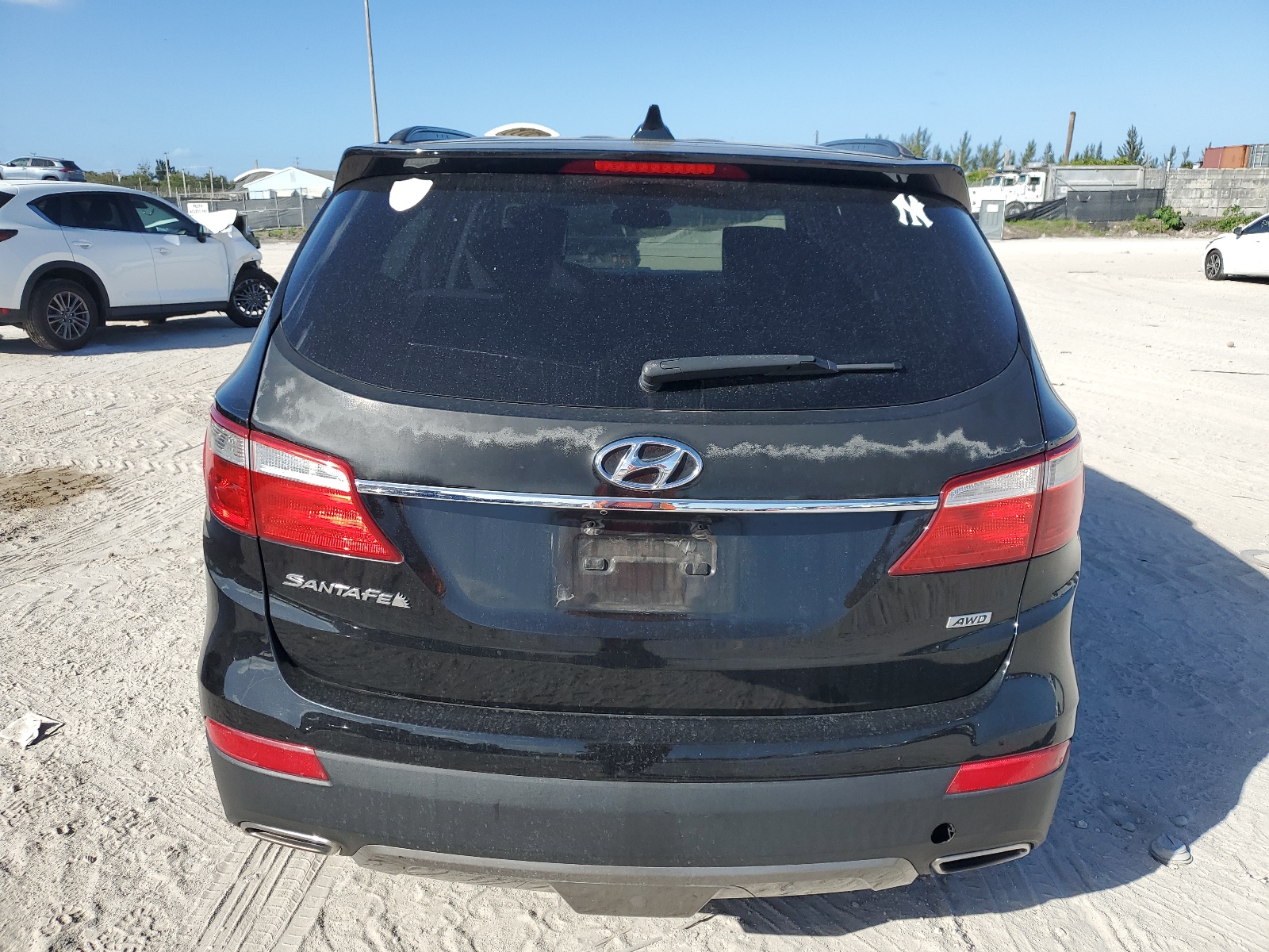 KM8SMDHF3GU161910 2016 Hyundai Santa Fe Se