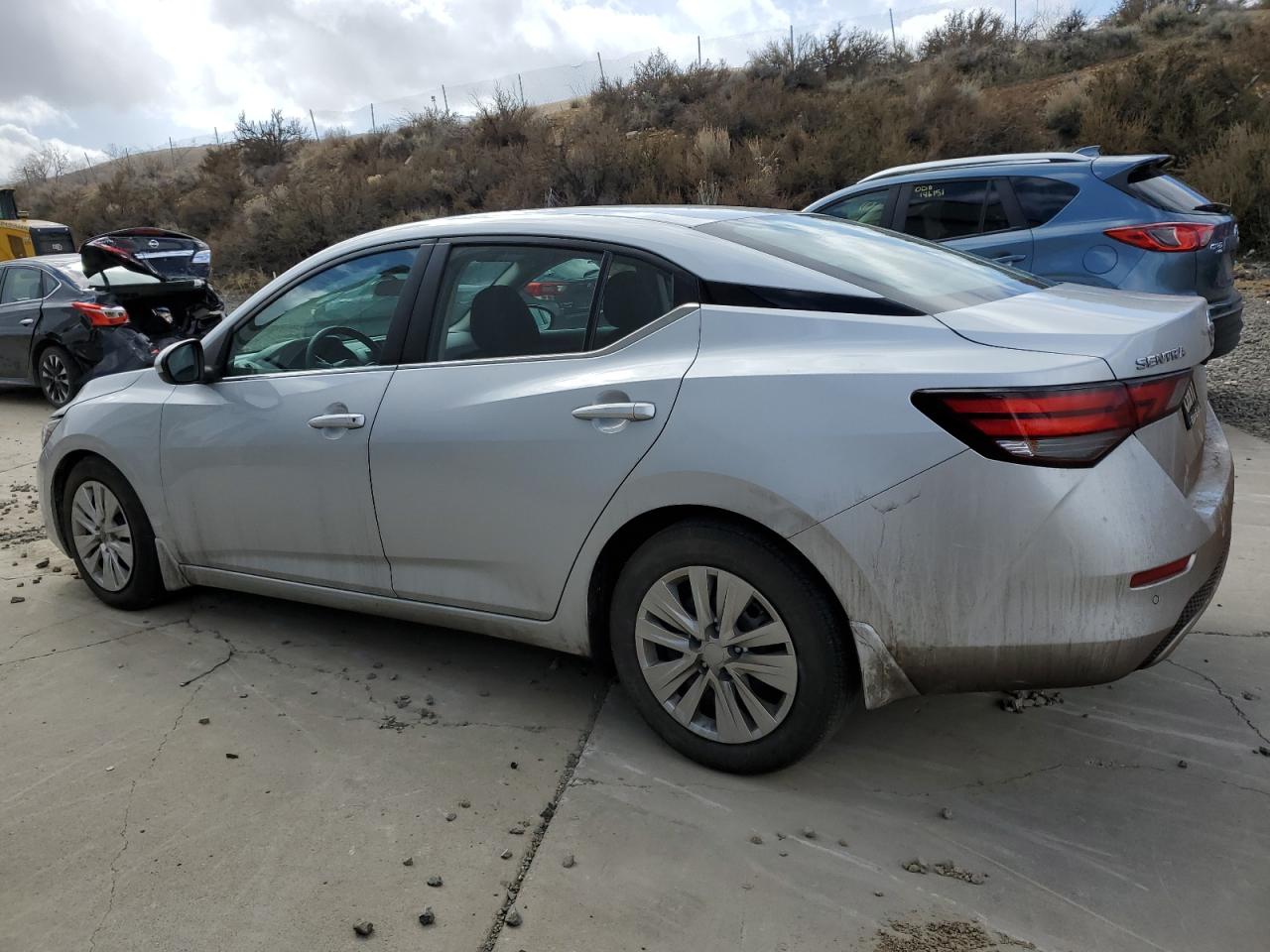 2020 Nissan Sentra S VIN: 3N1AB8BV2LY222218 Lot: 44054724