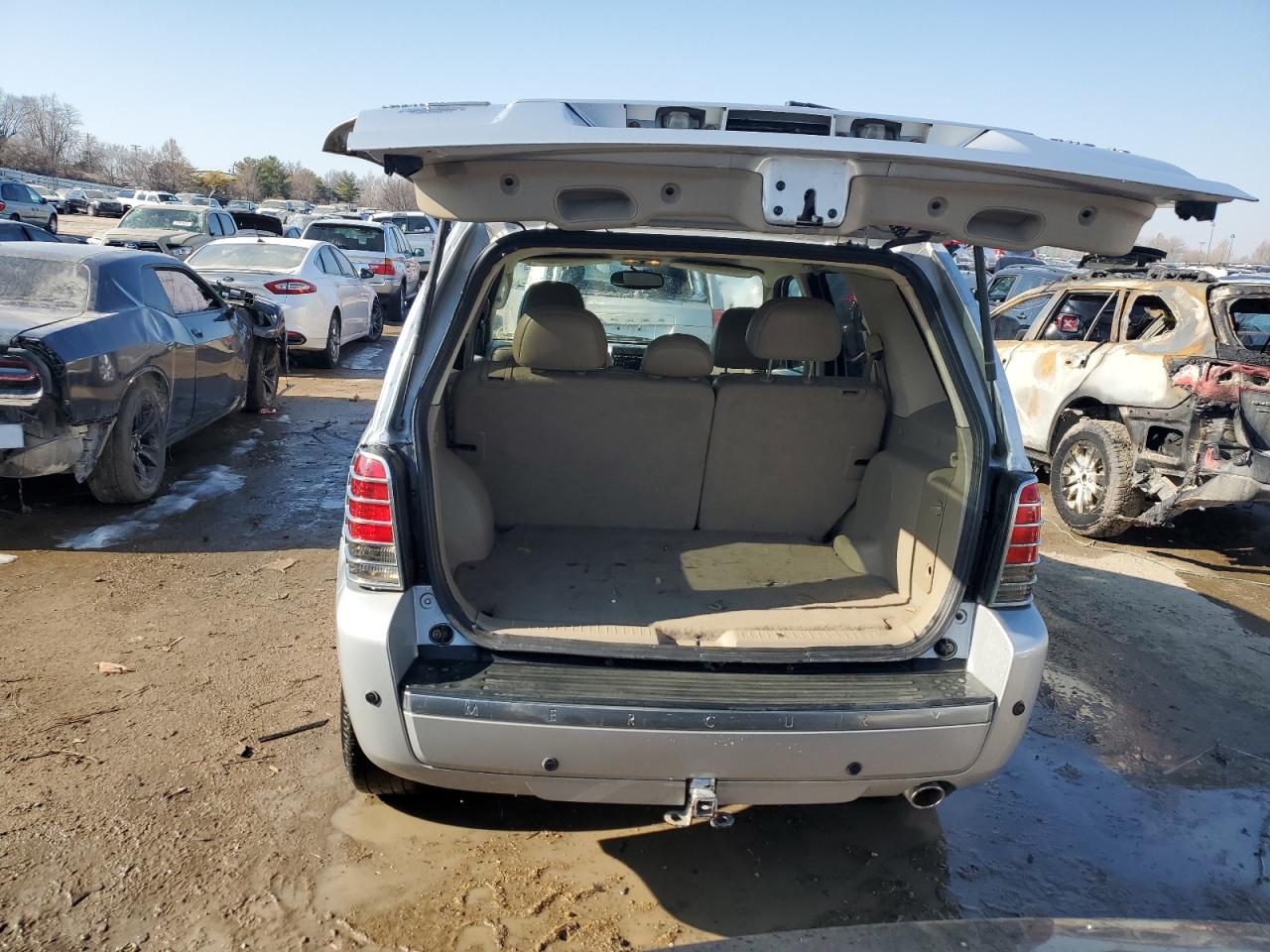 2006 Mercury Mariner VIN: 4M2YU57136DJ05646 Lot: 42463694