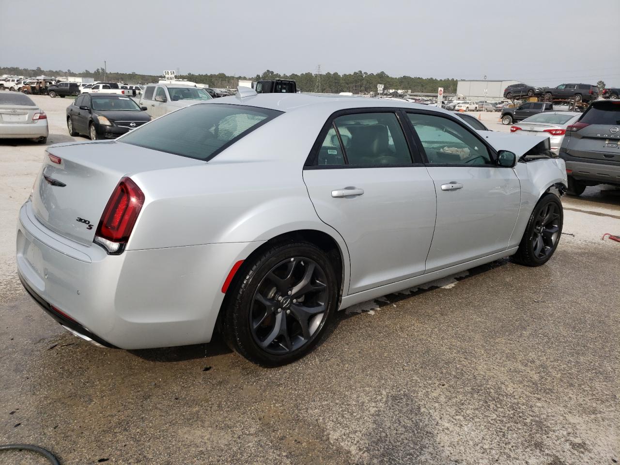 2023 Chrysler 300 S VIN: 2C3CCABG5PH569568 Lot: 44723974