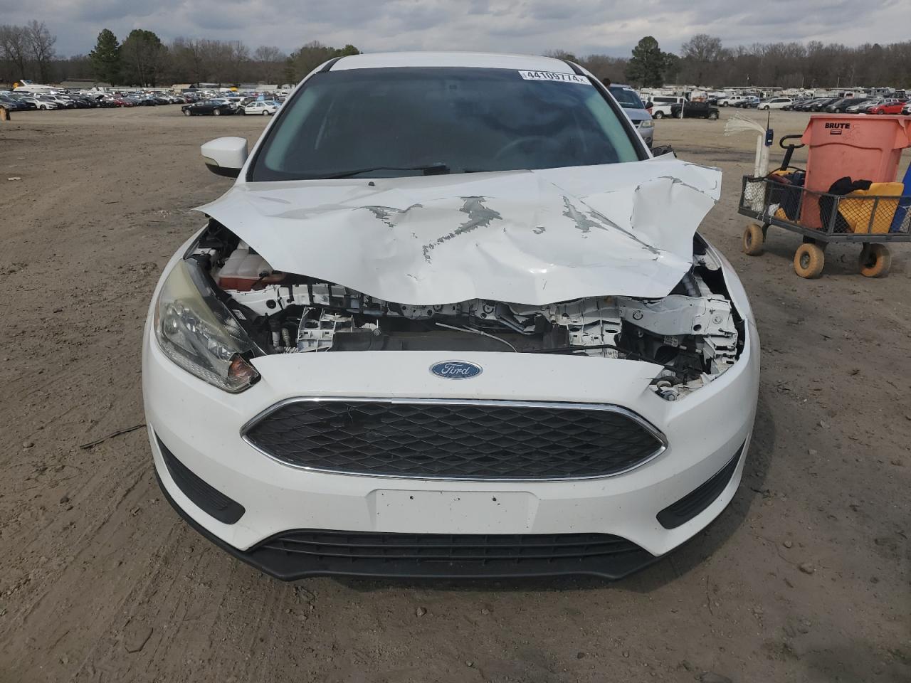 1FADP3F2XGL360009 2016 Ford Focus Se