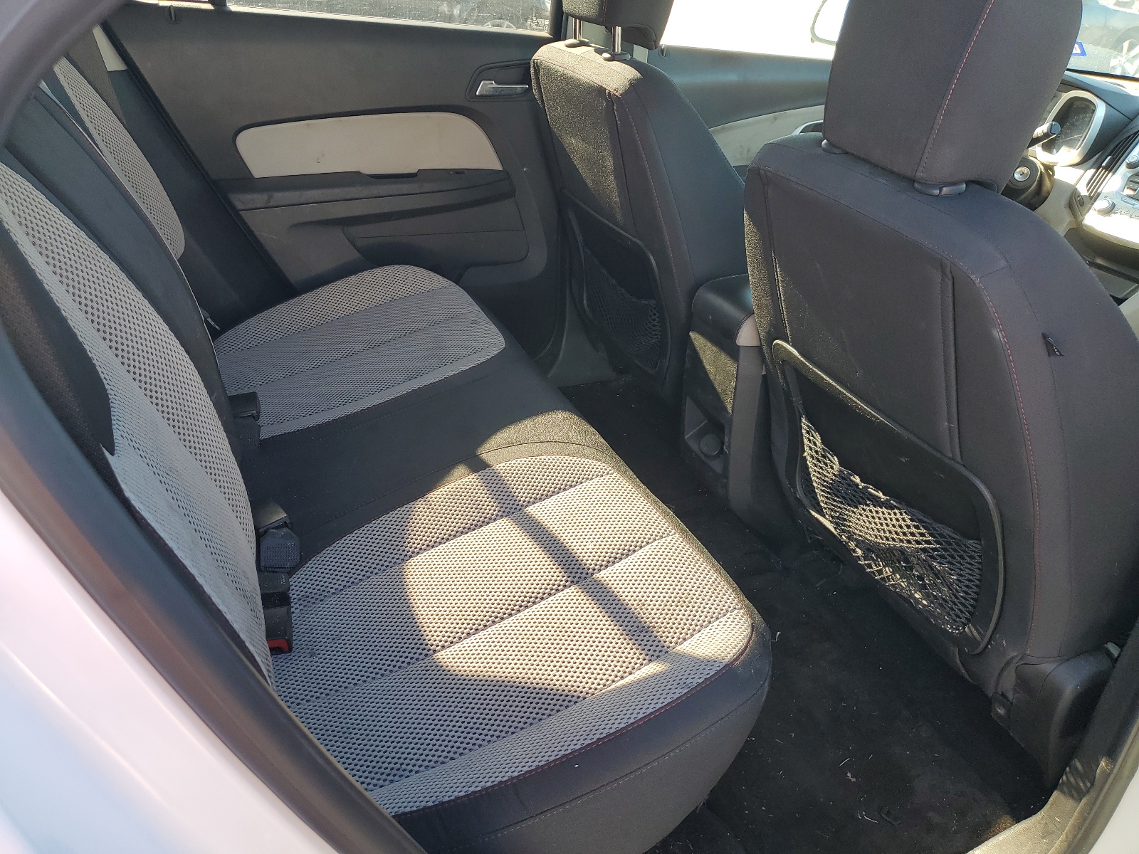 2CNALDEC3B6431282 2011 Chevrolet Equinox Lt