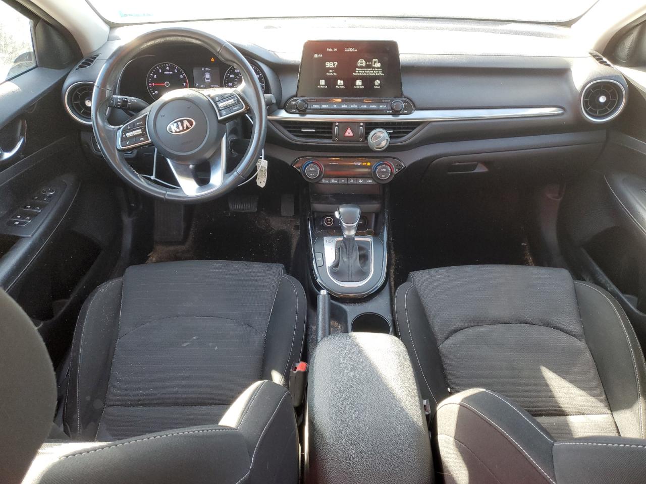 3KPF34AD1KE124105 2019 Kia Forte Gt Line