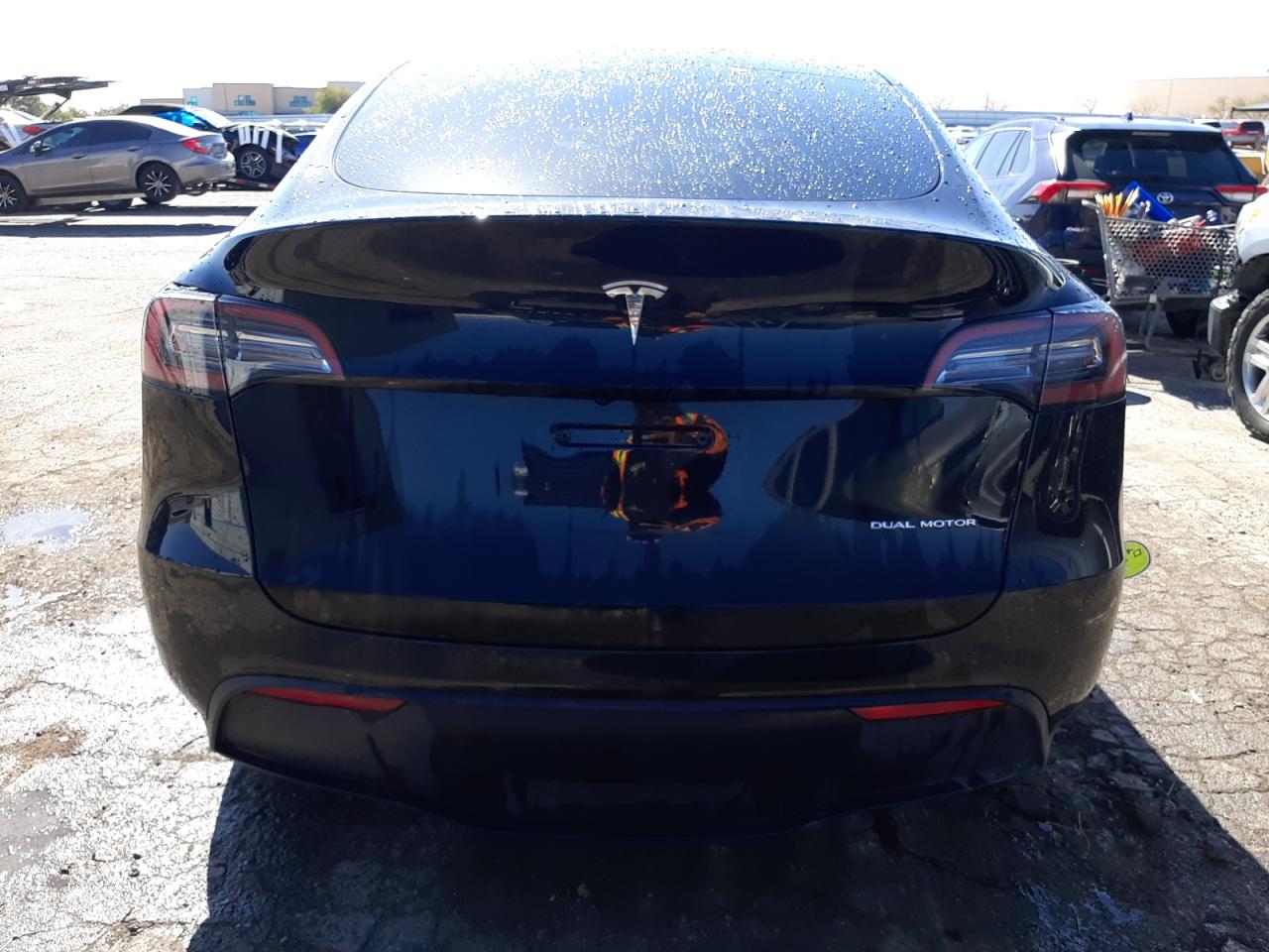 7SAYGDEE2PF639344 2023 Tesla Model Y