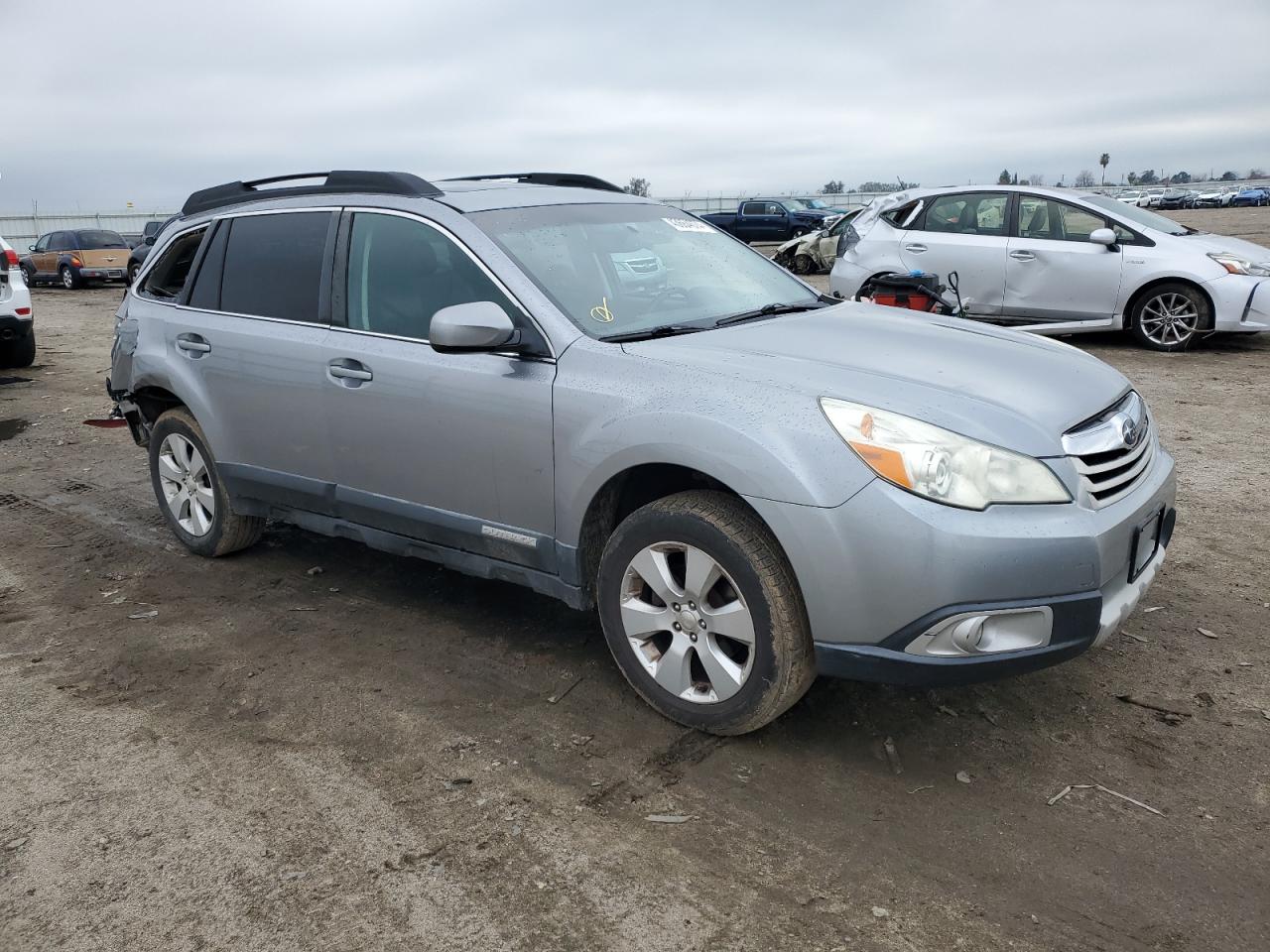2011 Subaru Outback 2.5I Limited VIN: 4S4BRBKC3B3336420 Lot: 43664674