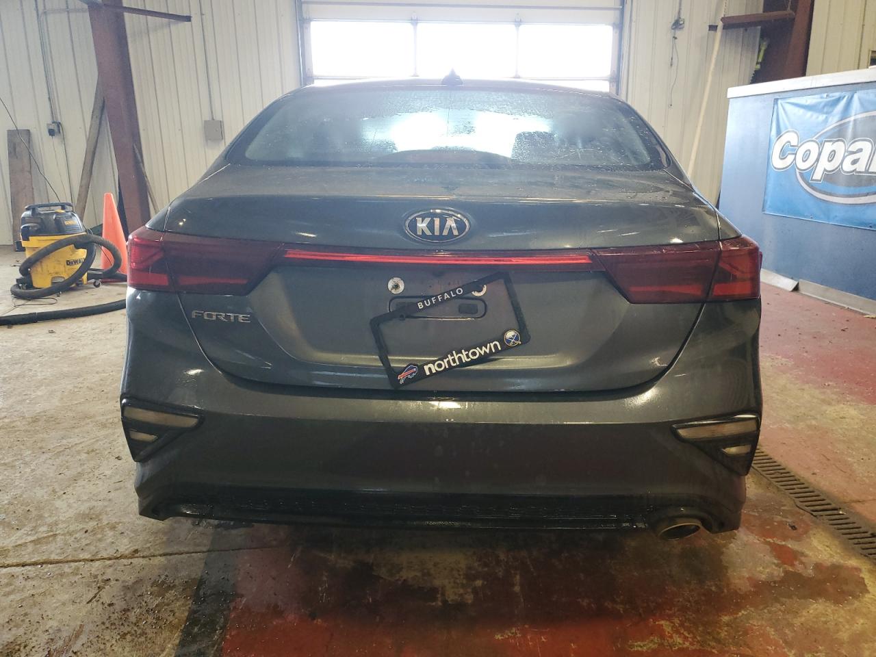 3KPF24AD4ME303891 2021 Kia Forte Fe