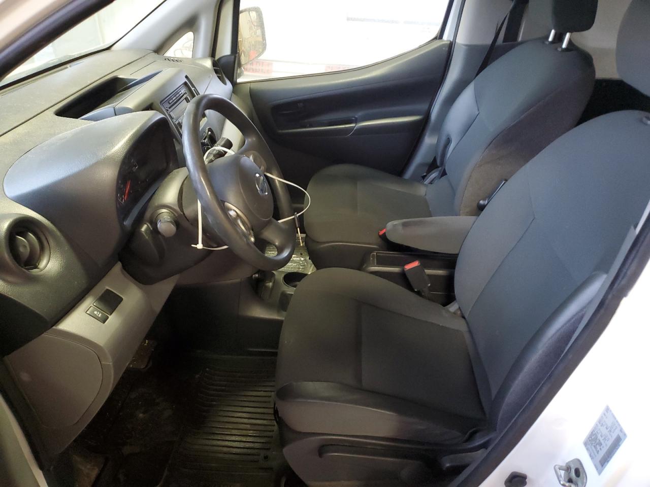 3N6CM0KN3EK696098 2014 Nissan Nv200 2.5S