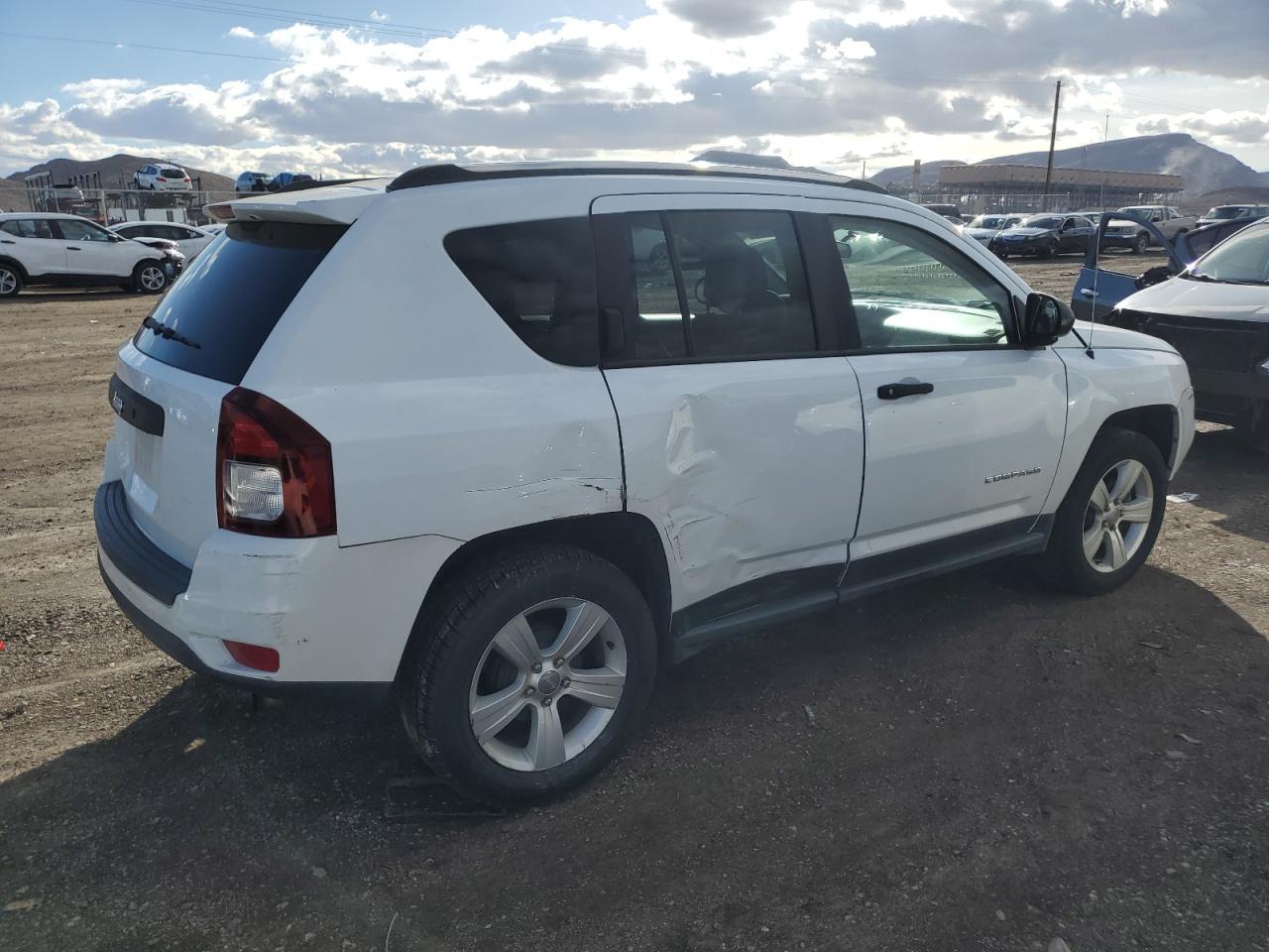 2014 Jeep Compass Sport VIN: 1C4NJCBB0ED723172 Lot: 41935284