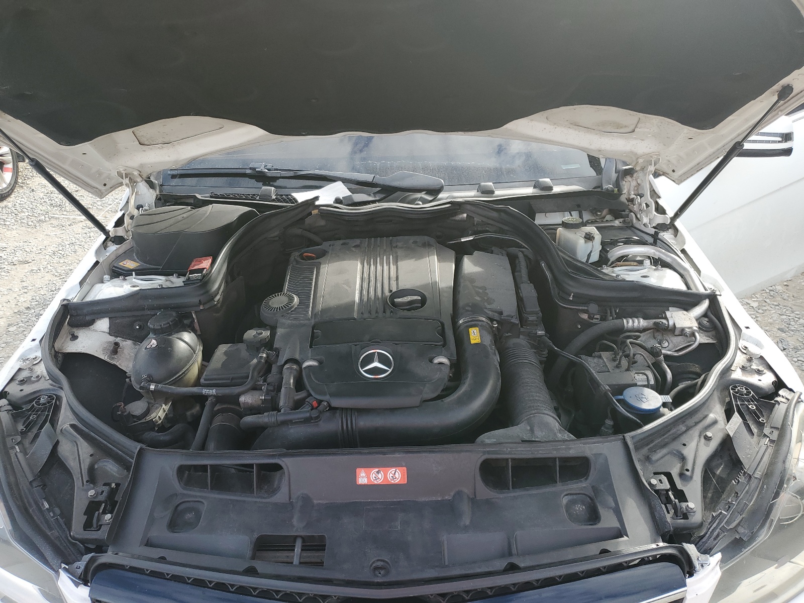 WDDGJ4HB6DF956035 2013 Mercedes-Benz C 250