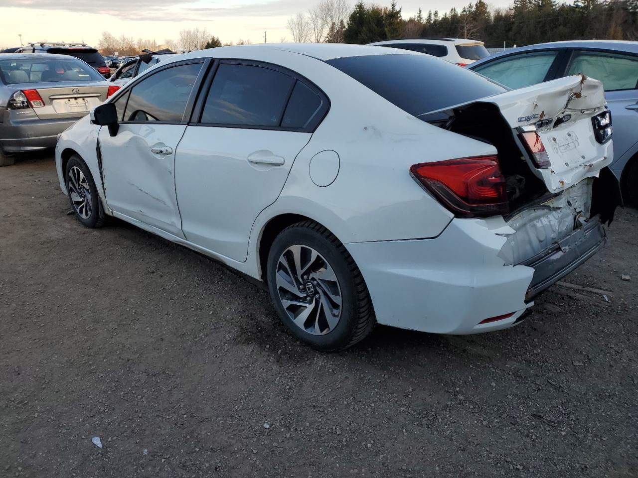 2HGFB2F47FH030032 2015 Honda Civic Lx