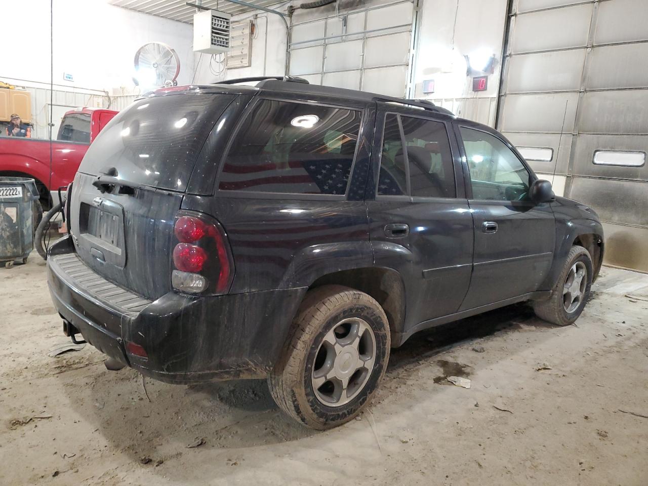 2008 Chevrolet Trailblazer Ls VIN: 1GNDT13S582139933 Lot: 40658404