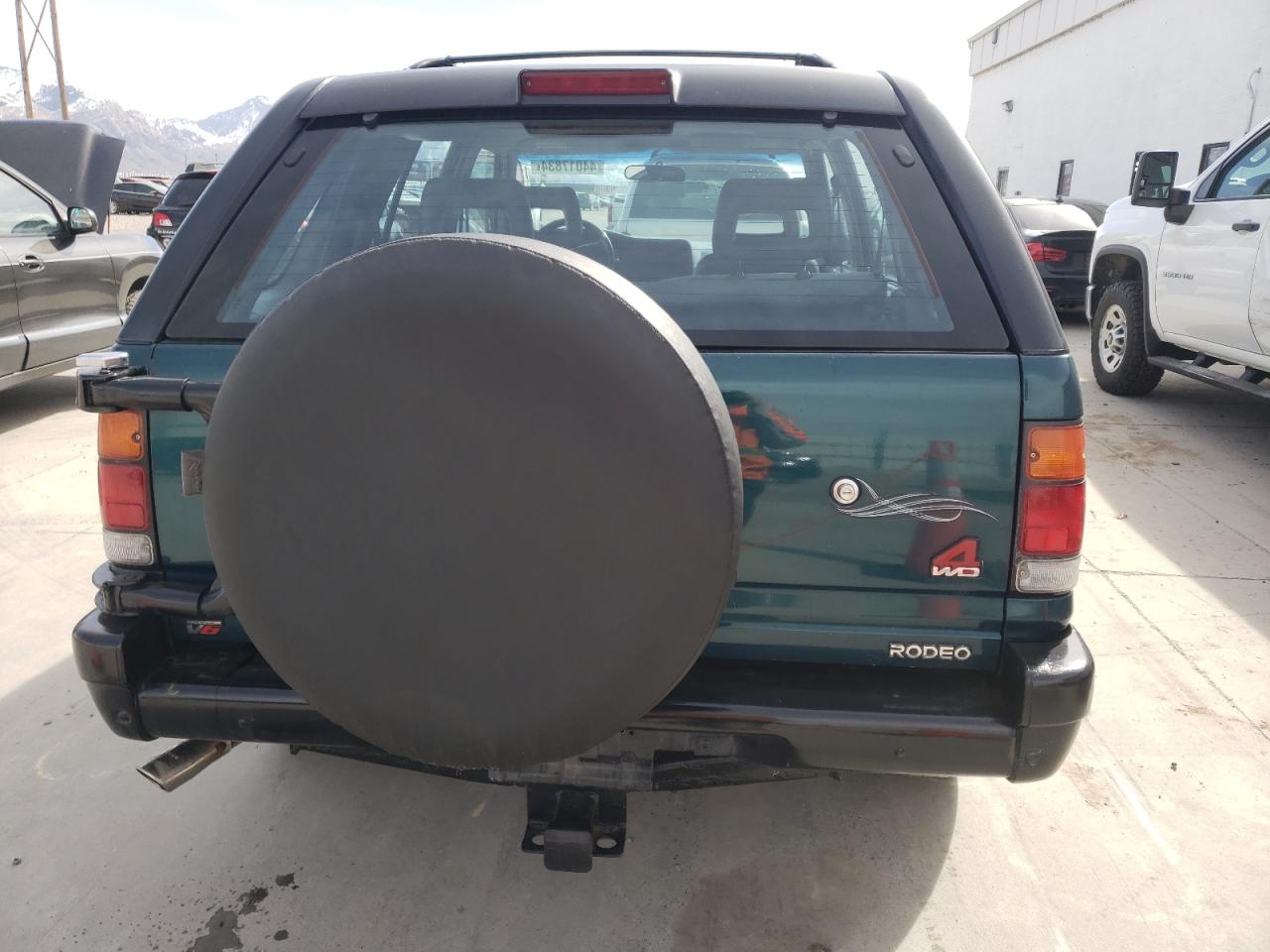 1997 Isuzu Rodeo S VIN: 4S2CM58V1V4348411 Lot: 44017834