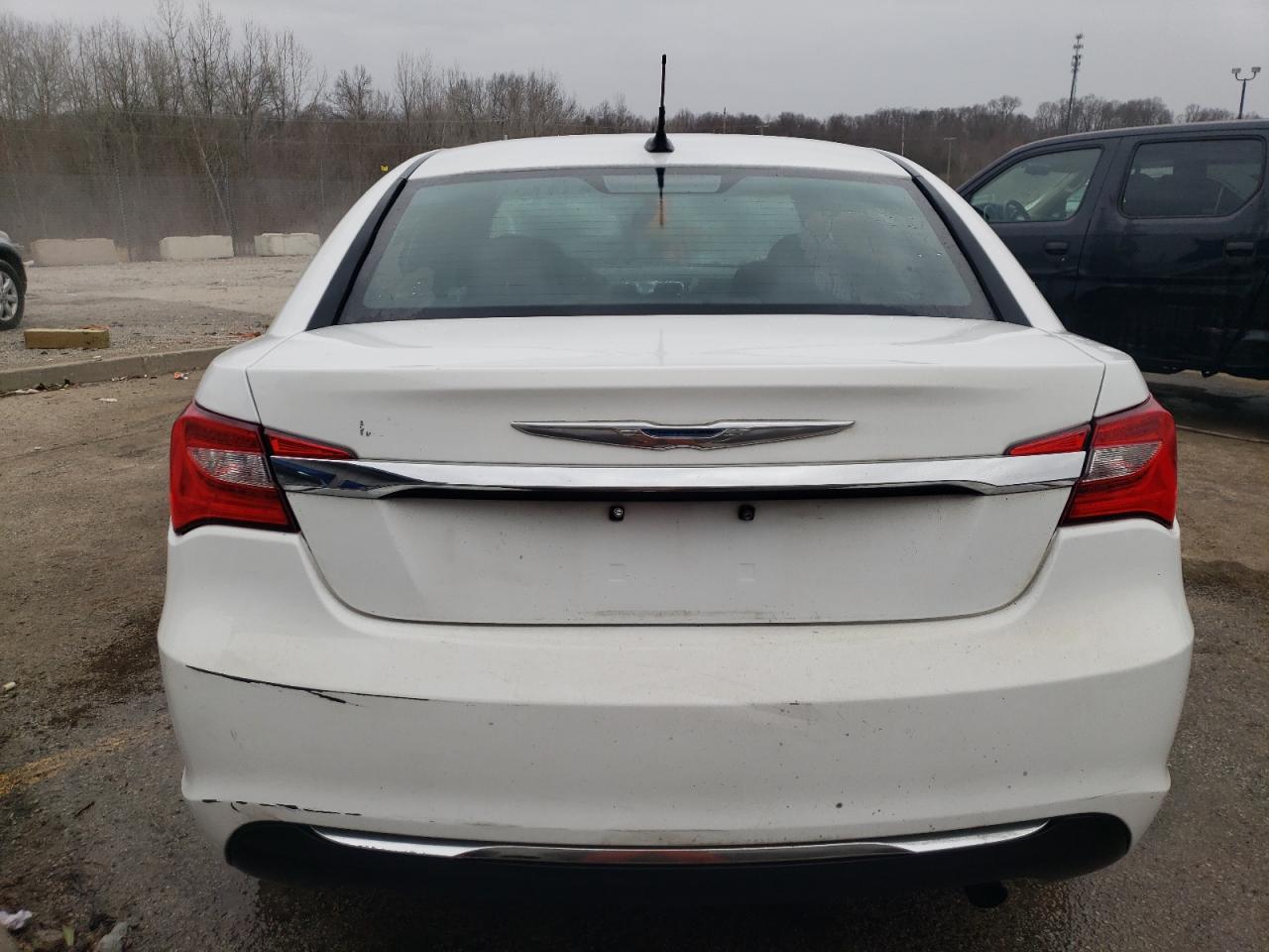 2013 Chrysler 200 Touring VIN: 1C3CCBBB4DN744714 Lot: 40462204