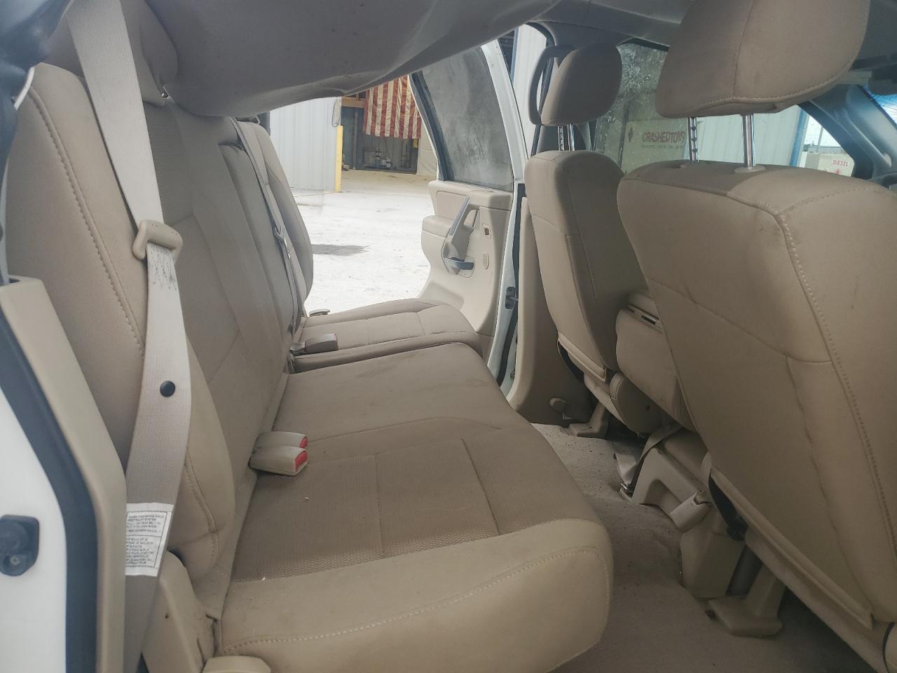 2008 Nissan Titan - Image 11