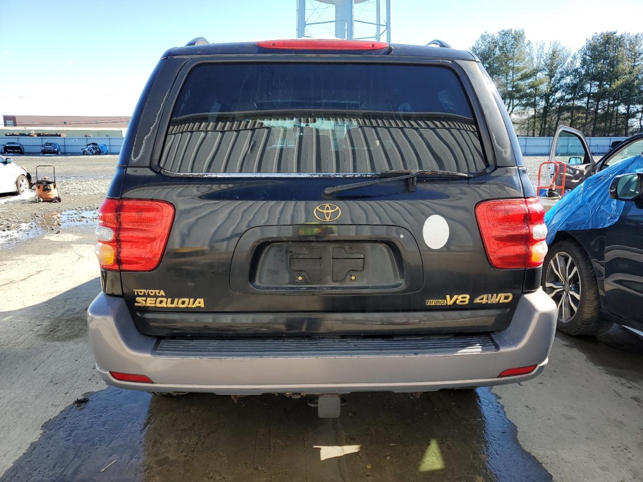 2002 Toyota Sequoia Sr5 VIN: 5TDBT44A22S102331 Lot: 42942774