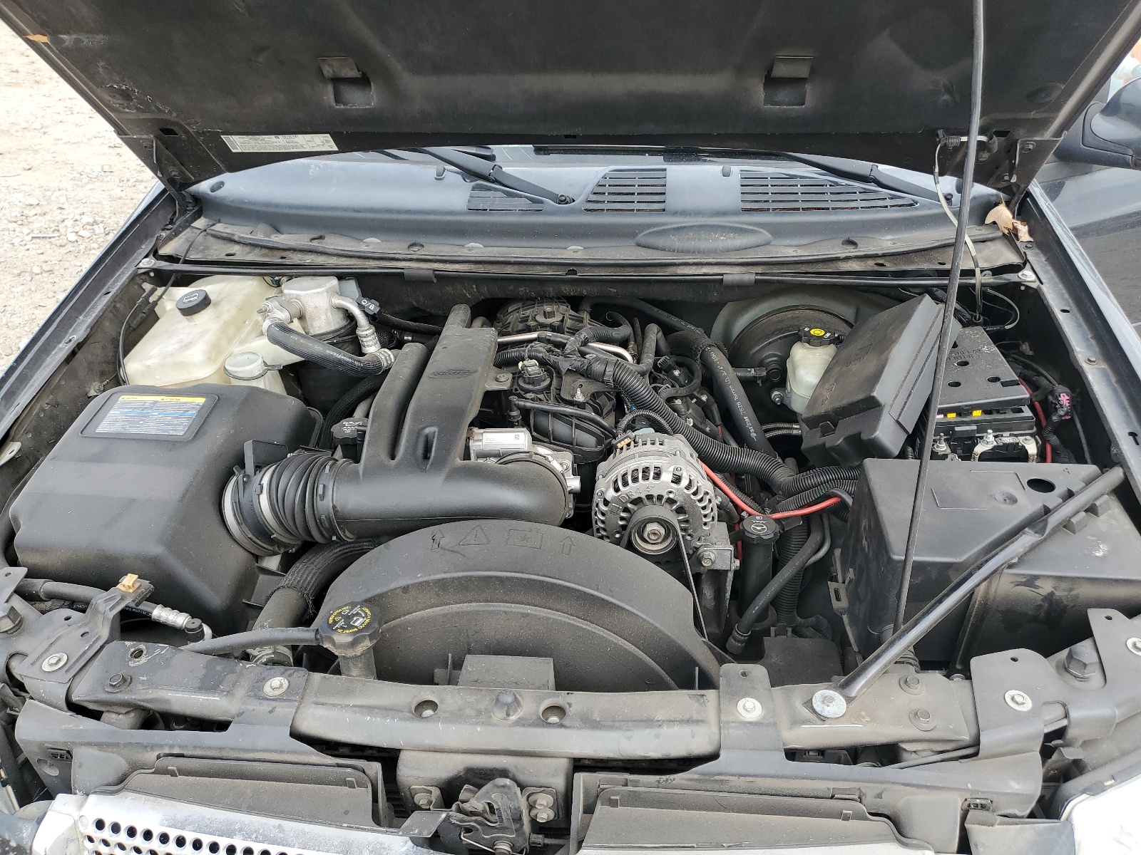 1GKES66MX66161690 2006 GMC Envoy Denali Xl