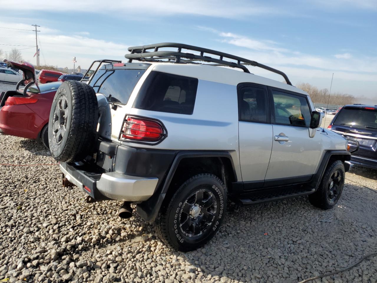JTEBU11F570050307 2007 Toyota Fj Cruiser 2007 Toyota Fj Cruiser VIN: JTEBU11F570050307 Lot: 42249614