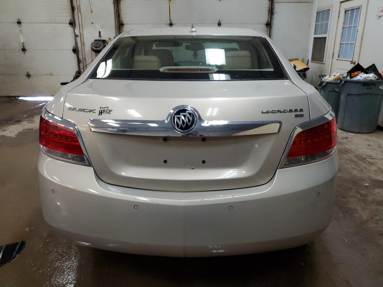 2010 Buick Lacrosse Cxl VIN: 1G4GC5EG8AF230999 Lot: 42242104