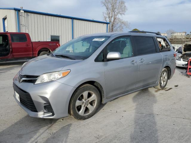 2018 Toyota Sienna Le