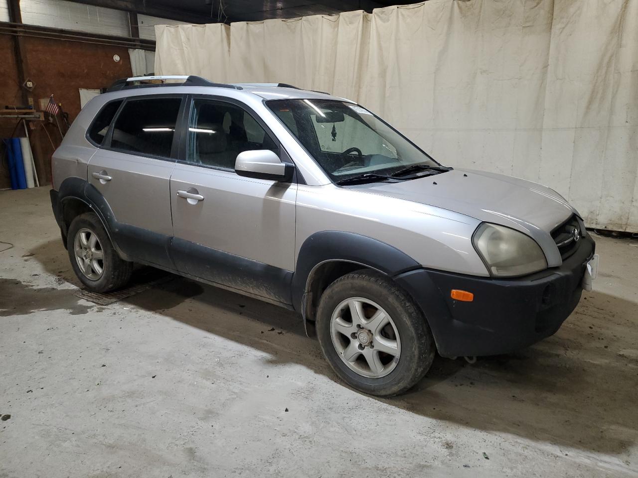 2005 Hyundai Tucson Gls VIN: KM8JN72DX5U061768 Lot: 46181114