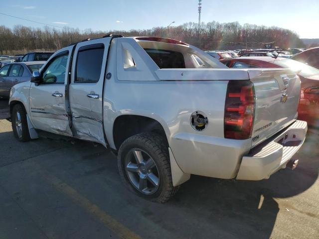  CHEVROLET AVALANCHE 2013 Biały