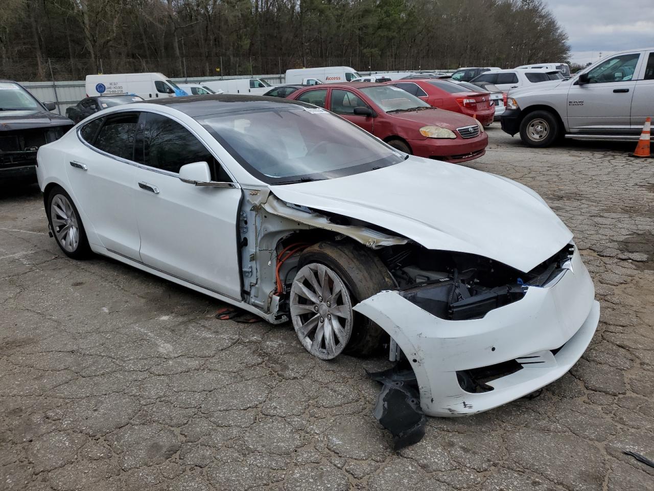 5YJSA1E21JF275434 2018 Tesla Model S