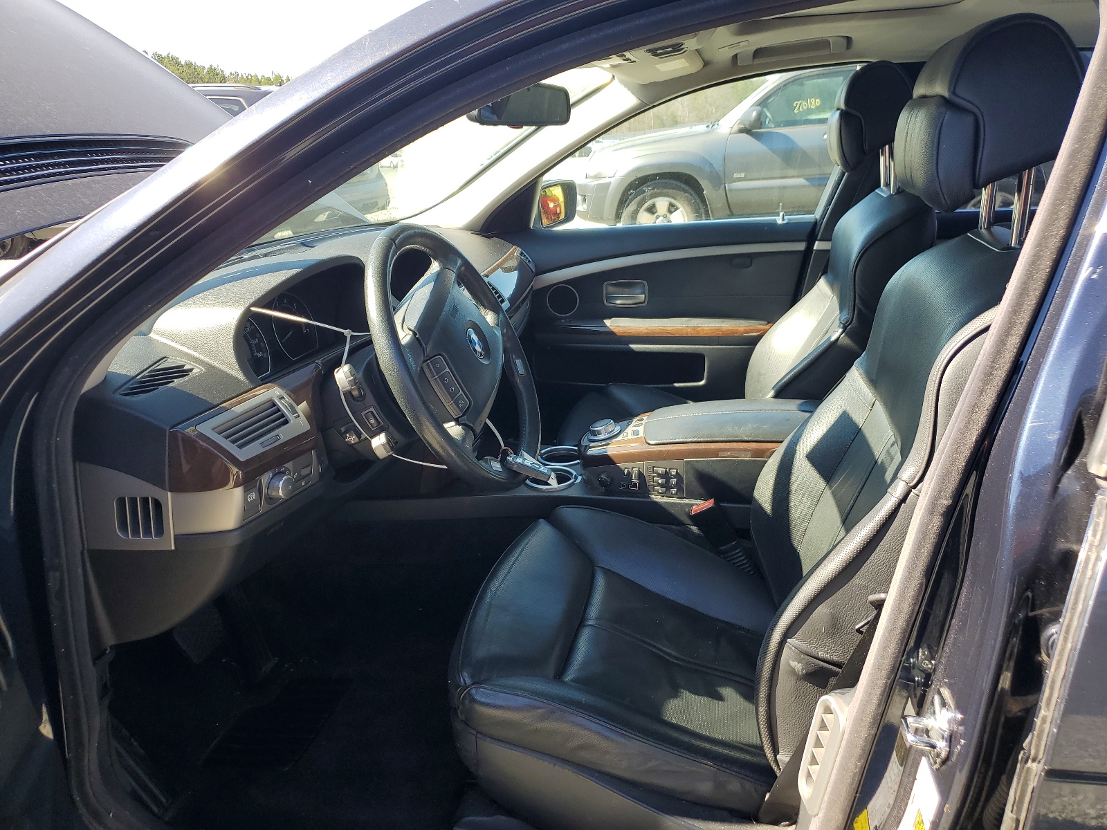 WBAHN83577DT65155 2007 BMW 750