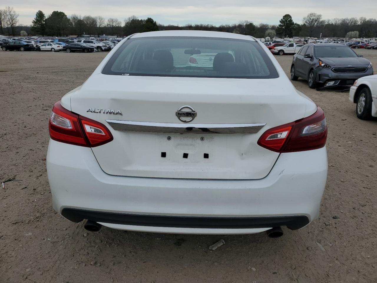 1N4AL3AP1GC209495 2016 Nissan Altima 2.5