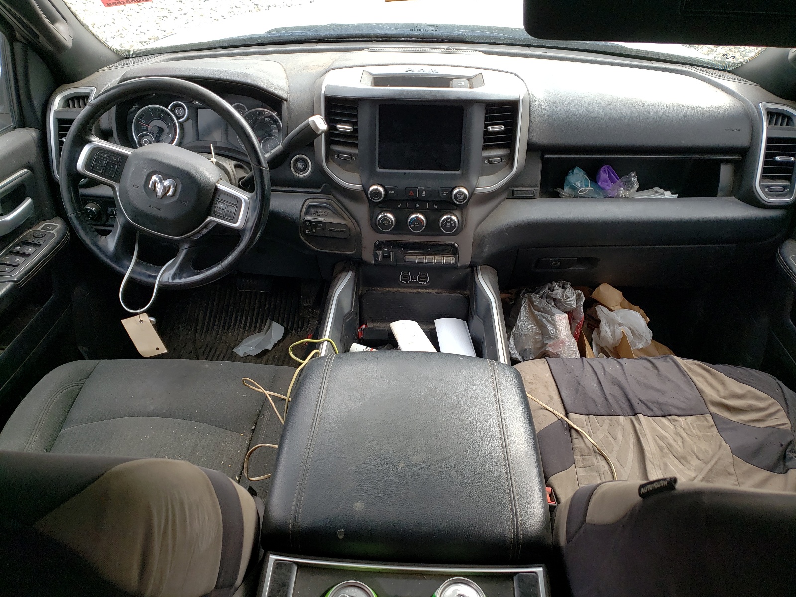 3C63RRHL8KG715877 2019 Ram 3500 Big Horn