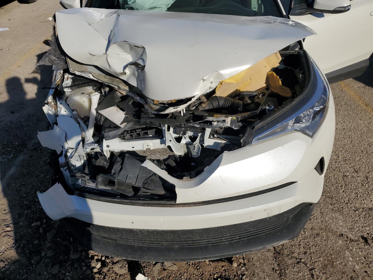 2019 Toyota C-Hr Xle VIN: JTNKHMBX1K1027297 Lot: 69767864