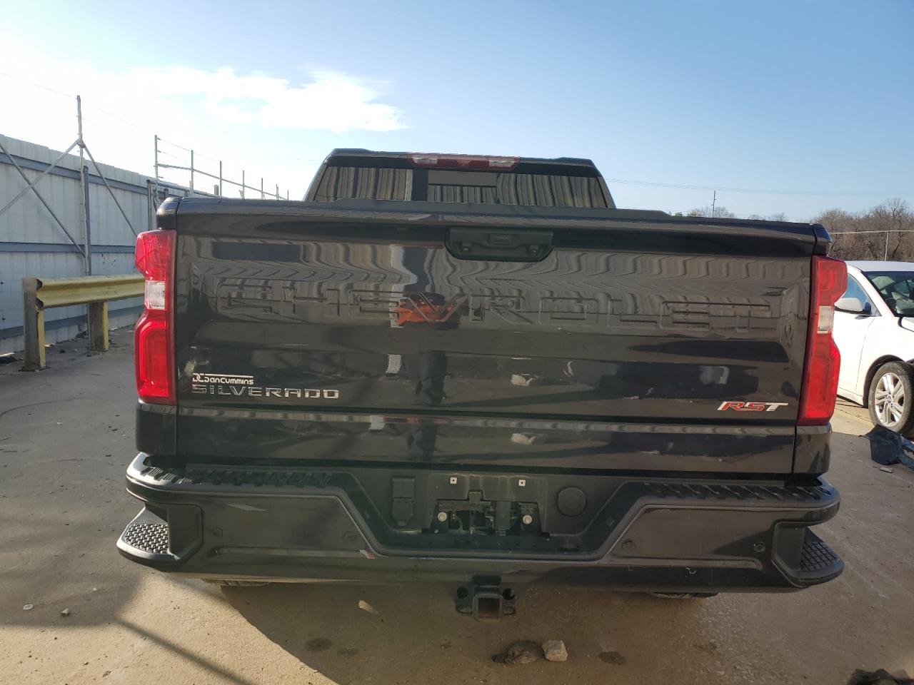 2022 Chevrolet Silverado K1500 Rst VIN: 1GCUDEET4NZ577218 Lot: 42675324