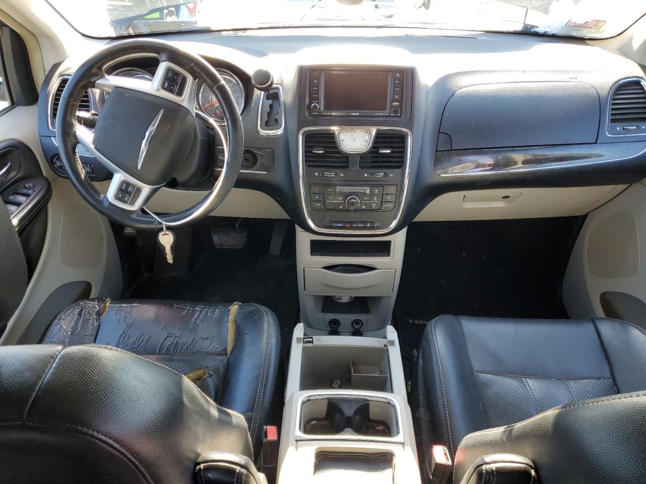 2011 Chrysler Town & Country Touring L VIN: 2A4RR8DG5BR803618 Lot: 42532694