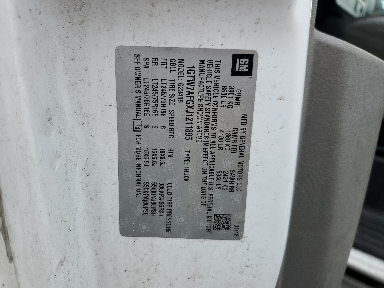 1GTW7AFGXJ1211895 2018 GMC Savana G2500