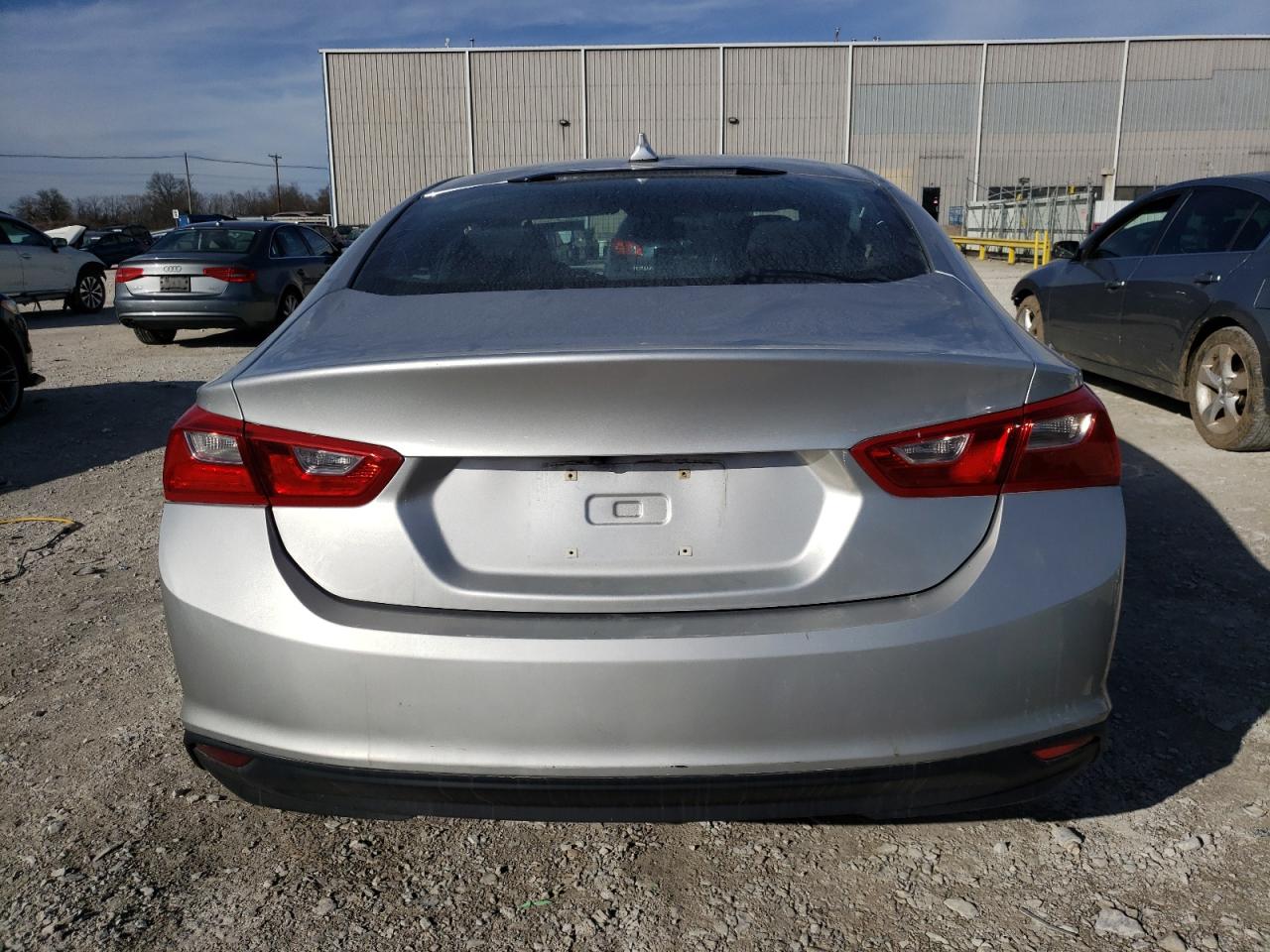 2017 Chevrolet Malibu - Image 6