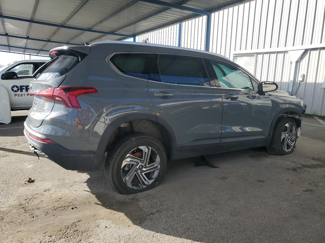 2023 Hyundai Santa Fe - Image 3