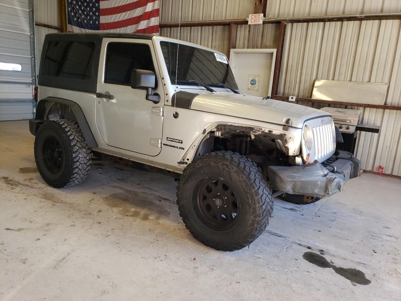 2011 Jeep Wrangler Sport VIN: 1J4AA2D10BL592964 Lot: 41400654