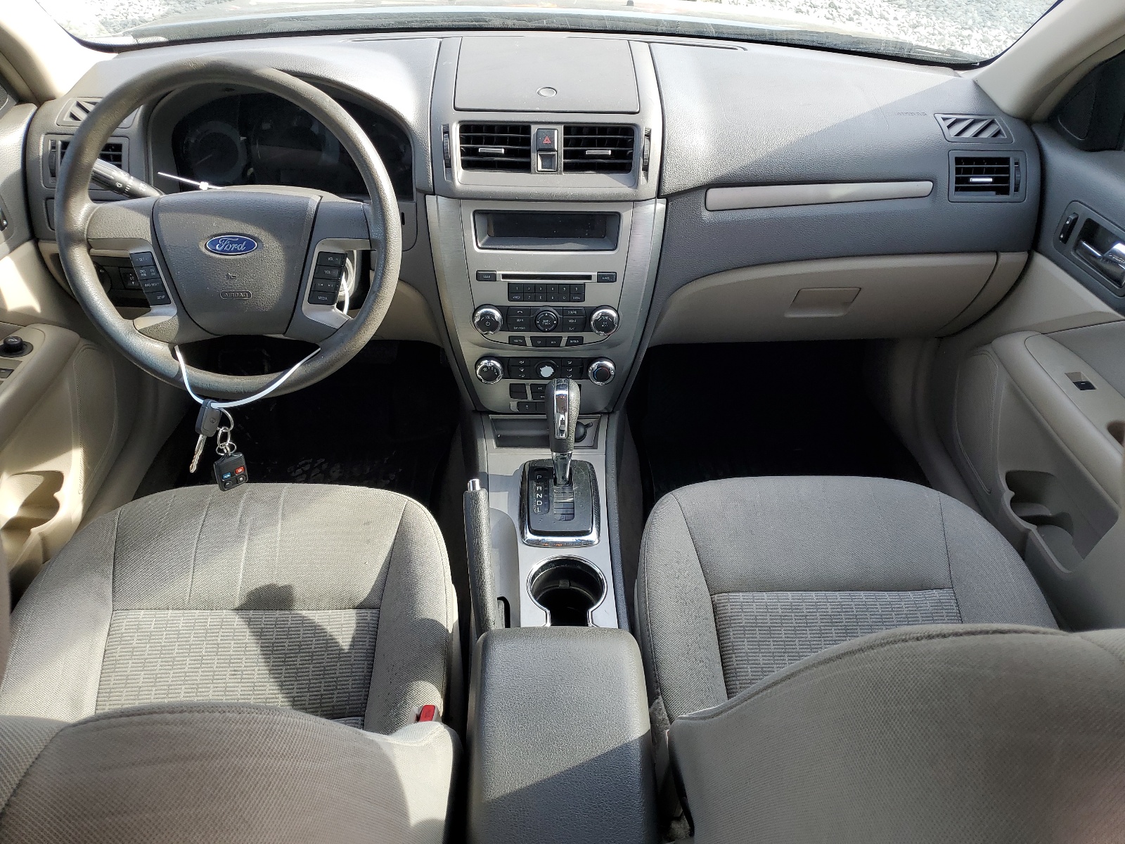 3FAHP0HA6AR230743 2010 Ford Fusion Se