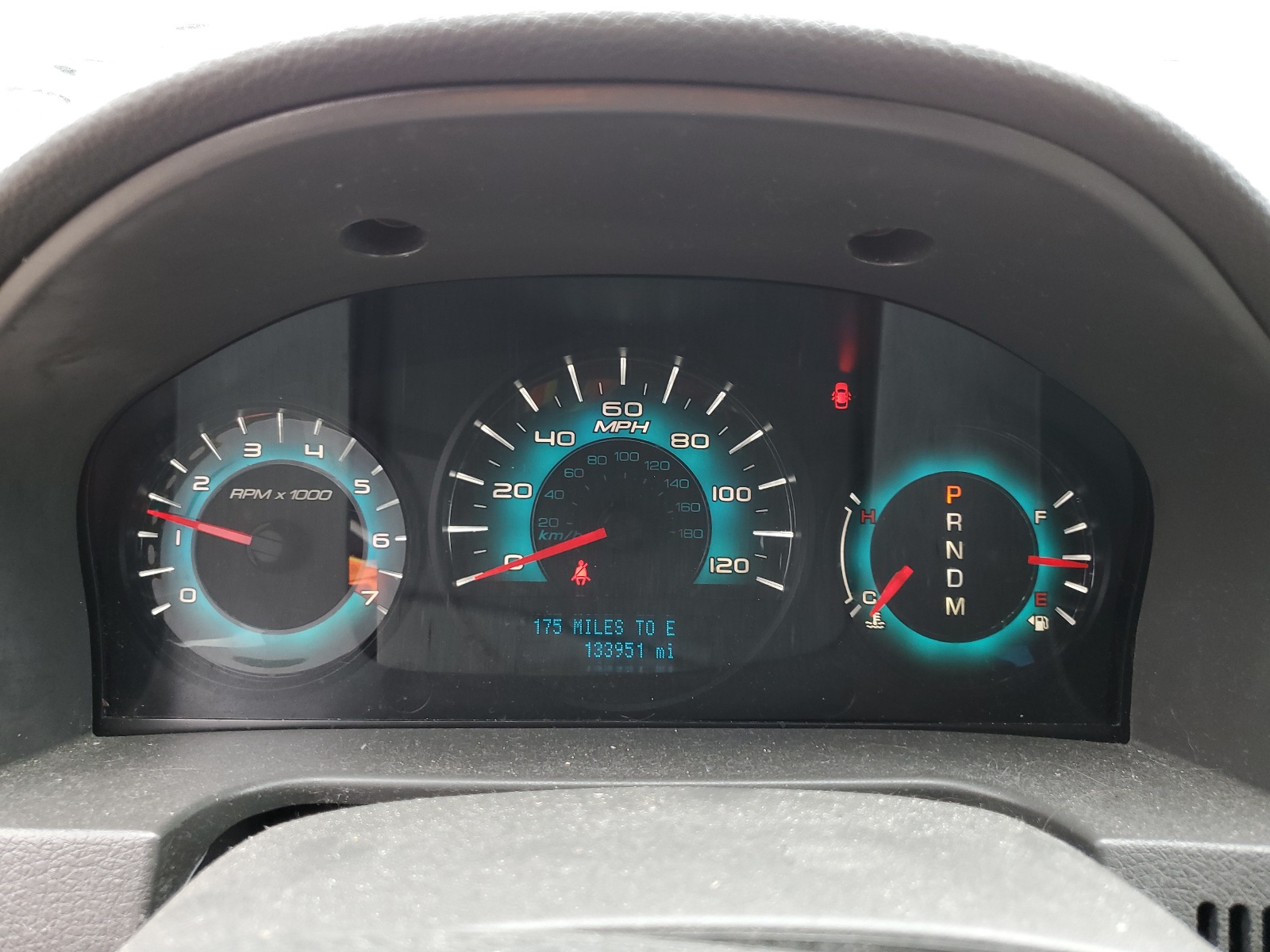 3FAHP0HG3AR144925 2010 Ford Fusion Se