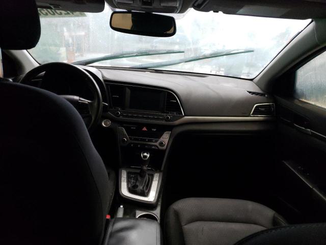  HYUNDAI ELANTRA 2017 Чорний