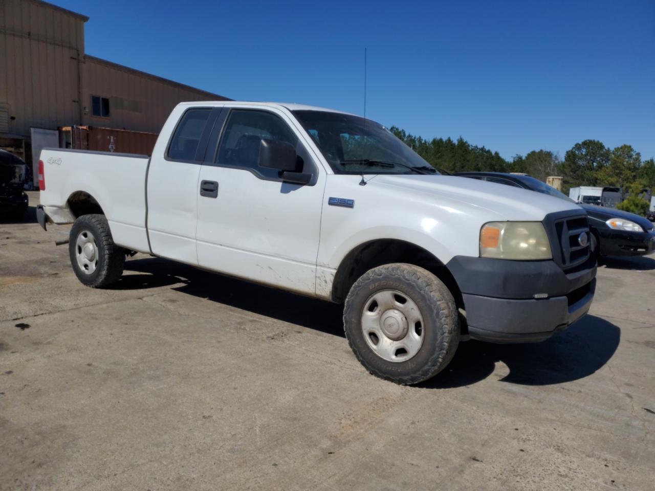 2005 Ford F150 VIN: 1FTPX14525NB66892 Lot: 42587214