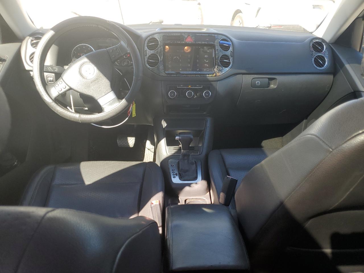 2010 Volkswagen Tiguan Se VIN: WVGBV7AX4AW513986 Lot: 41639734