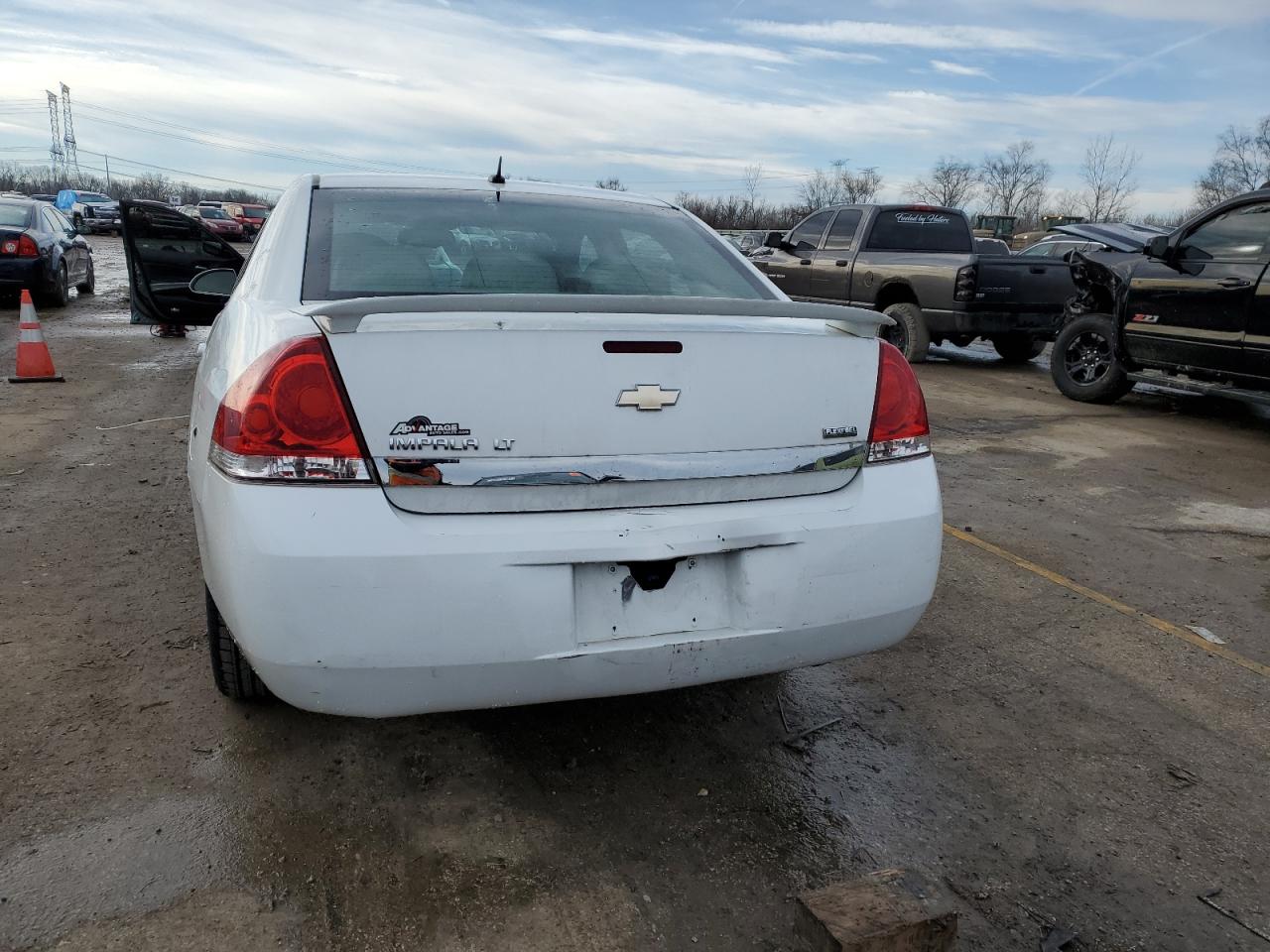 2G1WG5EK1B1246052 2011 Chevrolet Impala Lt