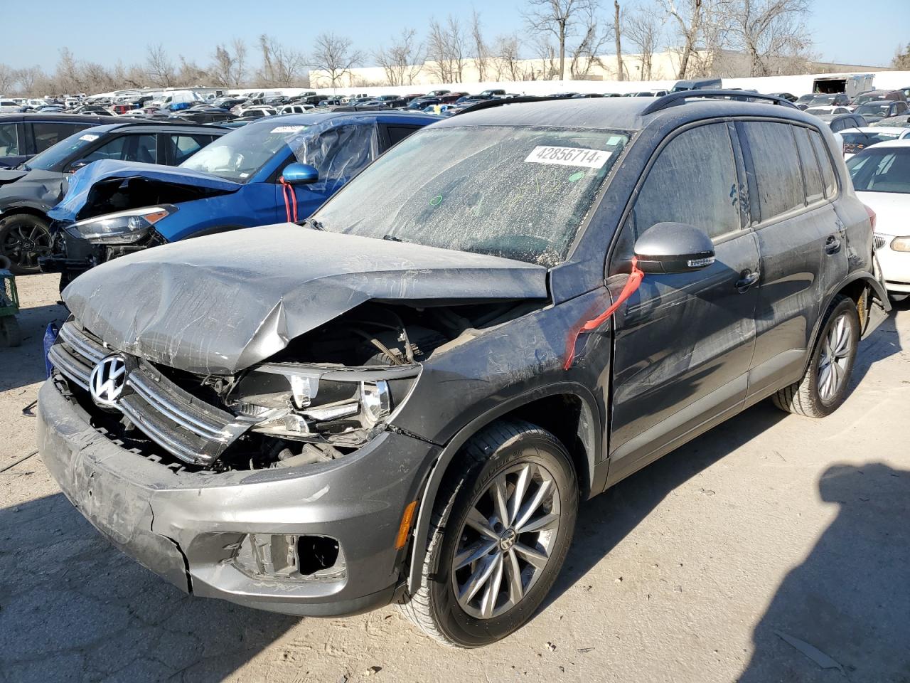 2018 Volkswagen Tiguan Limited VIN: WVGAV7AX6JK001651 Lot: 42856714