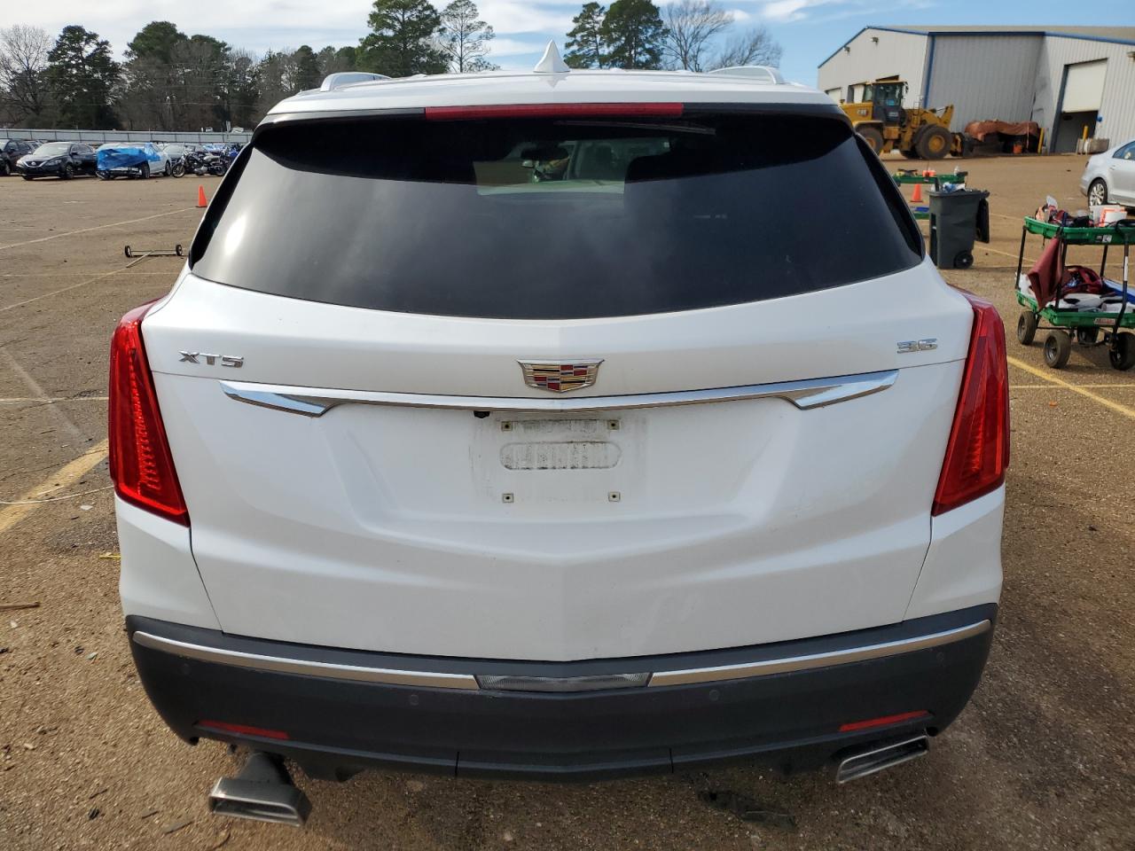 2017 Cadillac Xt5 Luxury VIN: 1GYKNBRS8HZ223558 Lot: 43037754