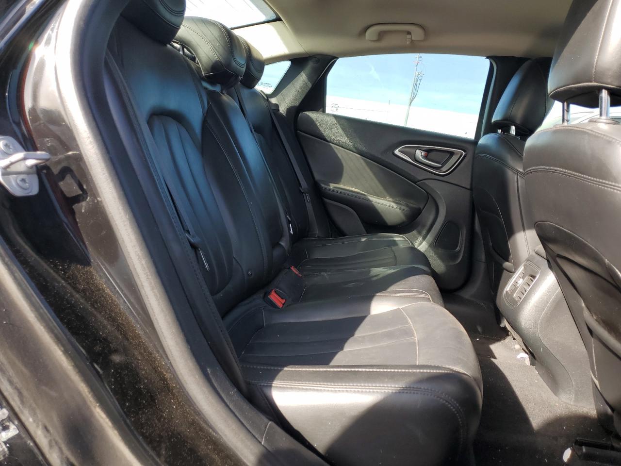 2016 Chrysler 200 Limited VIN: 1C3CCCAB3GN168402 Lot: 65543944