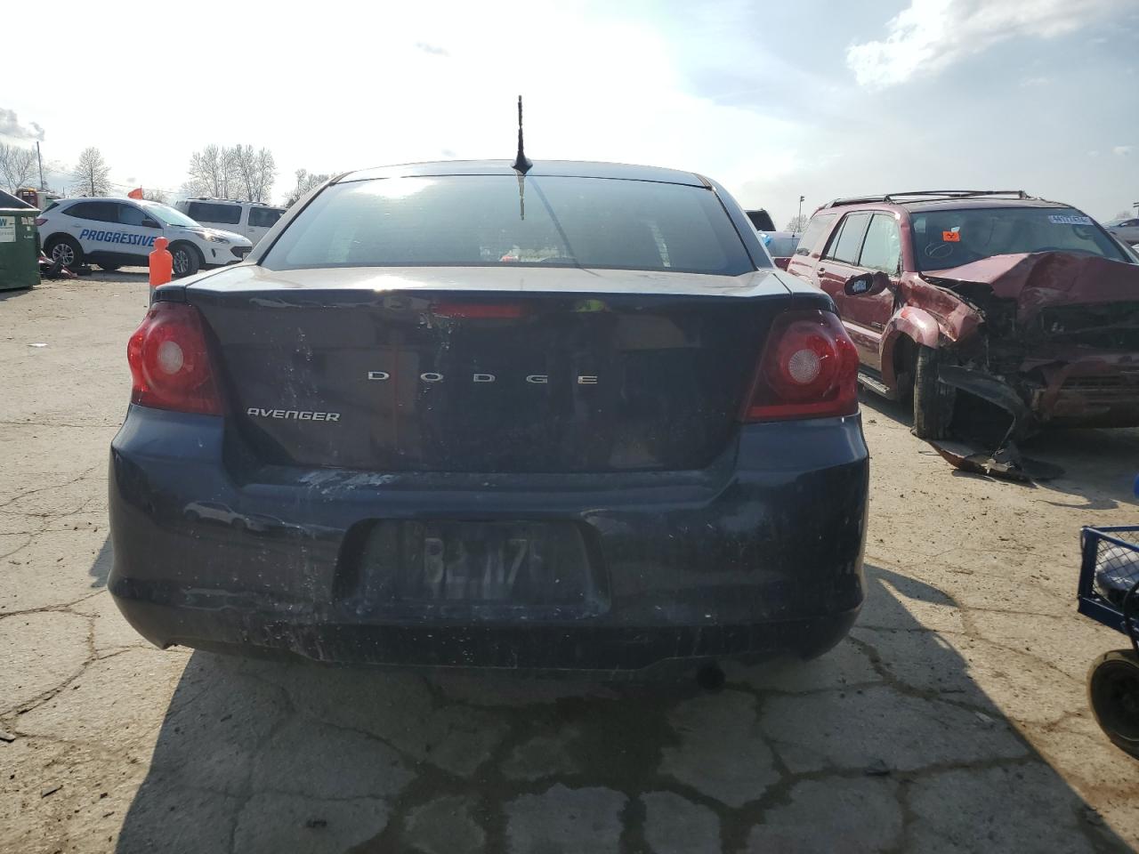 1C3CDZAB5DN642992 2013 Dodge Avenger Se