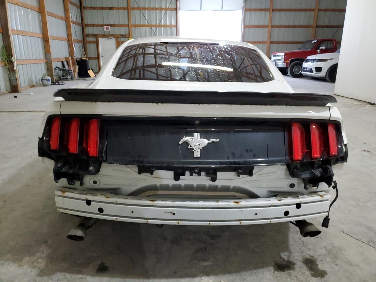 2015 Ford Mustang VIN: 1FA6P8AM5F5321782 Lot: 44183394